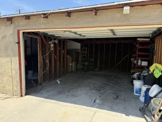 2 car detached garage