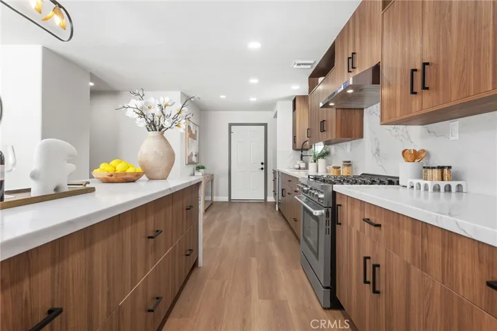 1601 Beechwood, Fullerton, California 92835