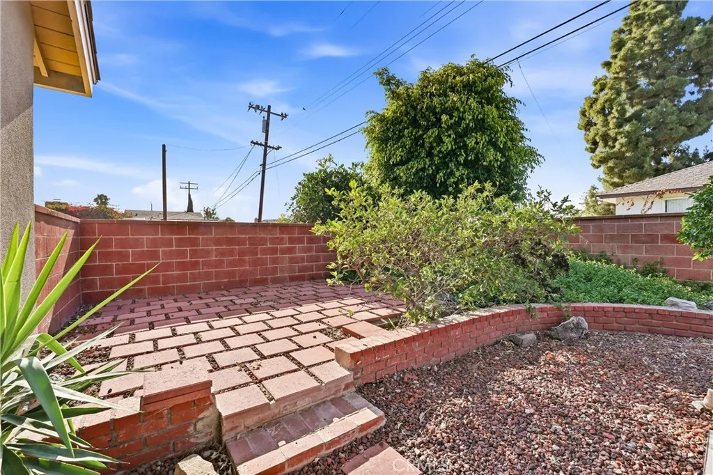 Backyard Patio 2
