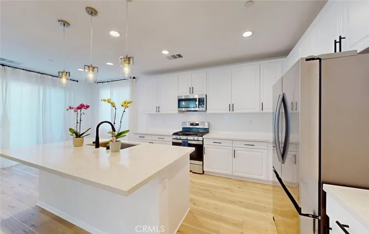 340 Lilly, Rialto, California 92376