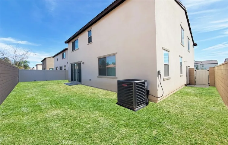 340 Lilly, Rialto, California 92376