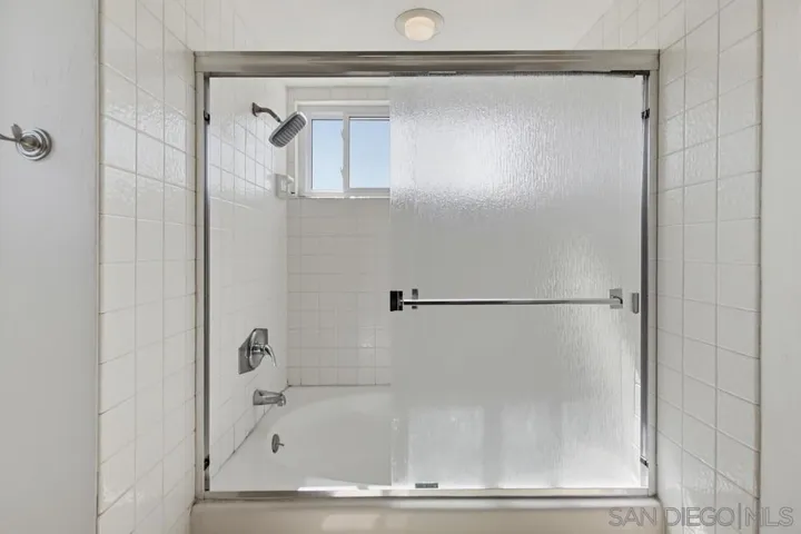 17766 Aguamiel Rd, San Diego, California 92127