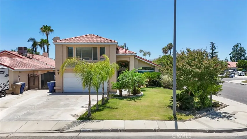 6225 Galanos Court, Bakersfield, California 93313