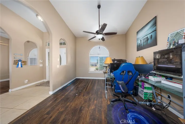 11671 Desert View, Pinon Hills, California 92372