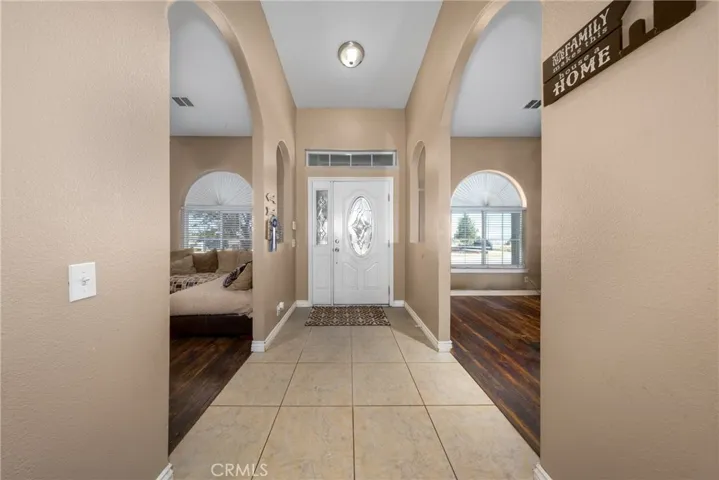 11671 Desert View, Pinon Hills, California 92372