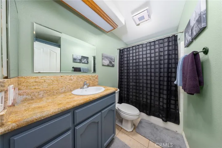 11671 Desert View, Pinon Hills, California 92372