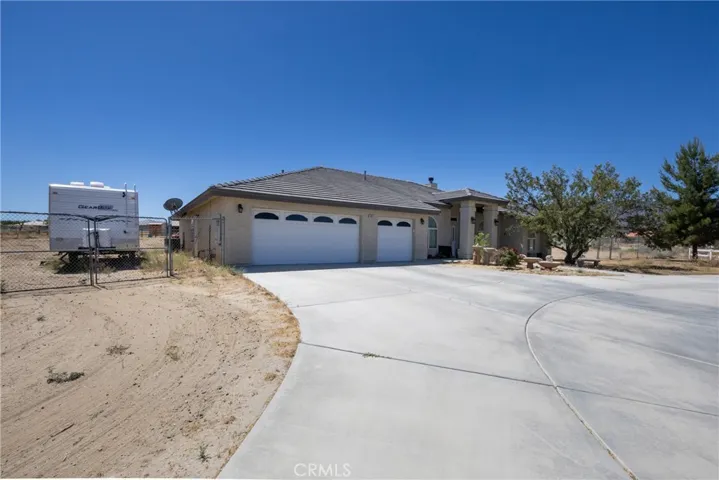 11671 Desert View, Pinon Hills, California 92372