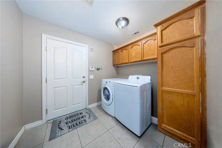 11671 Desert View, Pinon Hills, California 92372