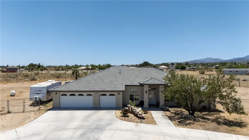 11671 Desert View, Pinon Hills, California 92372