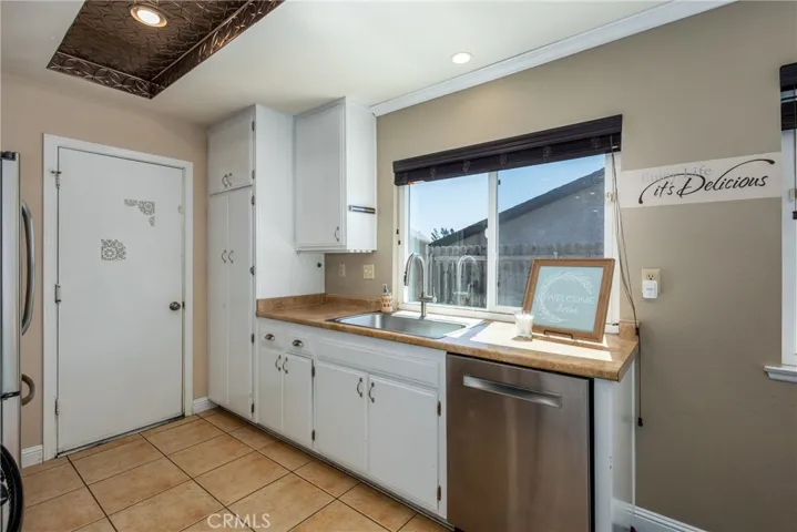 393 Mountain View, Santa Maria, California 93455