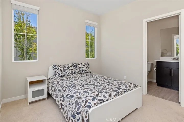 3rd floor -bedroom 2