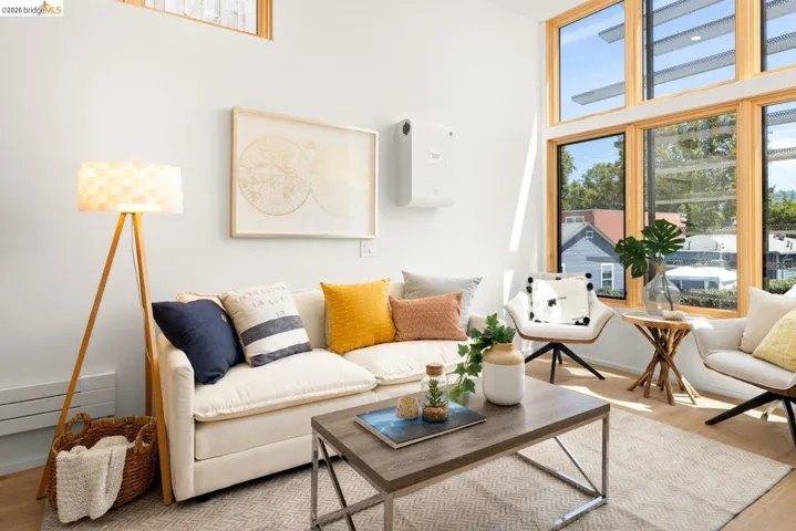 813 Jones, Berkeley, California 94710