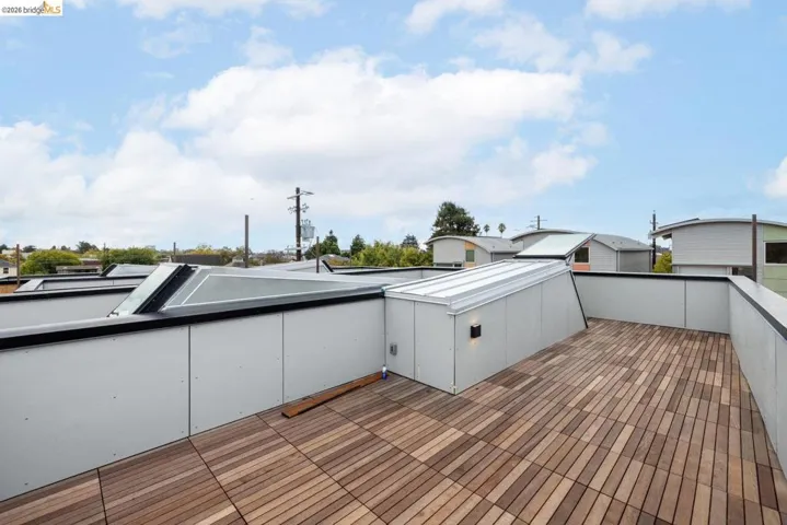 813 Jones, Berkeley, California 94710