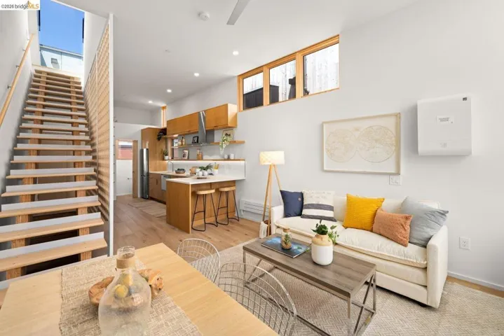 813 Jones, Berkeley, California 94710