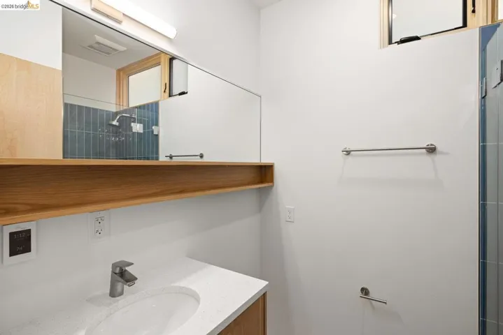 813 Jones, Berkeley, California 94710