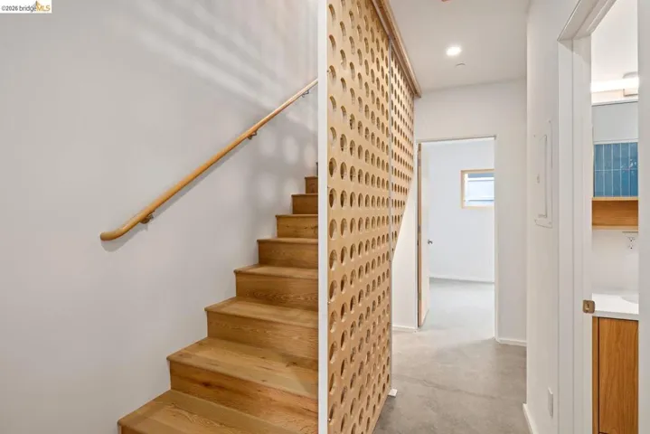 813 Jones, Berkeley, California 94710