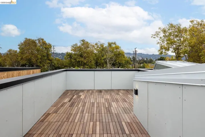 813 Jones, Berkeley, California 94710