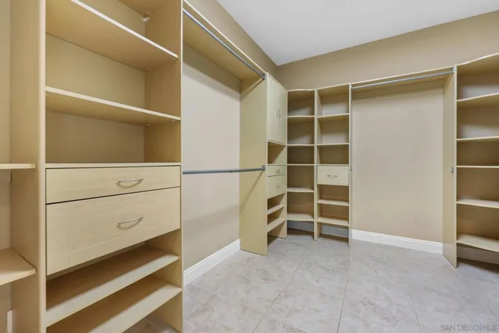 1520 Merritt Drive, El Cajon, California 92020