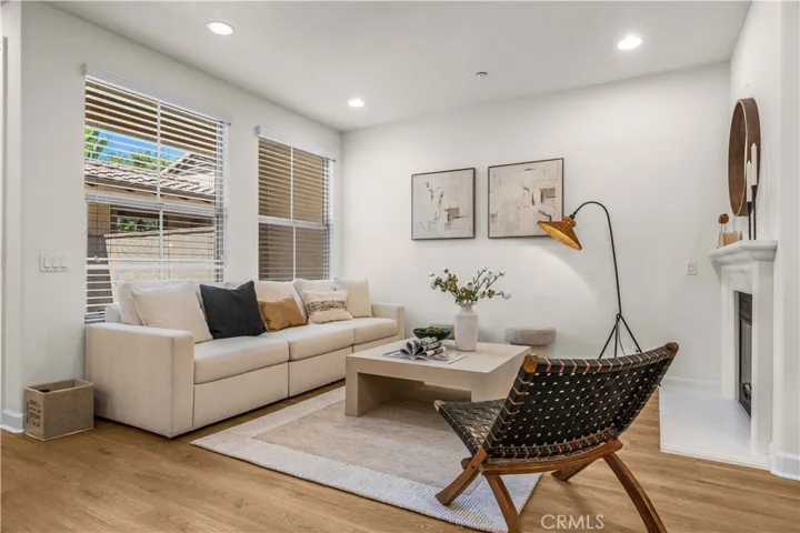 98 Sarabande, Irvine, California 92620