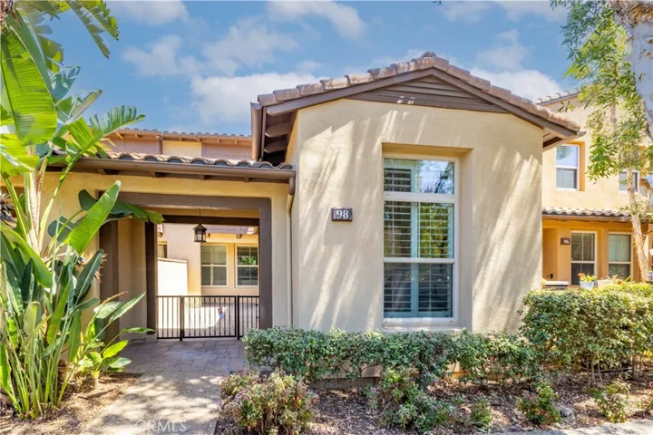 98 Sarabande, Irvine, California 92620