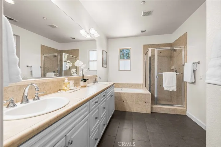 98 Sarabande, Irvine, California 92620