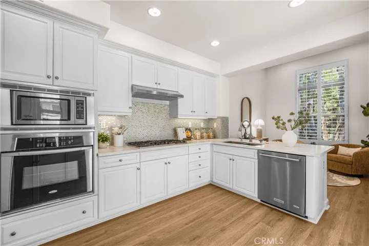98 Sarabande, Irvine, California 92620