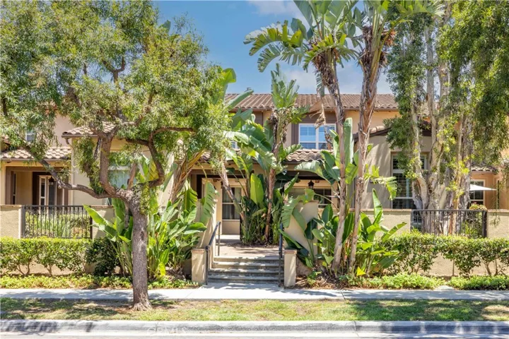 98 Sarabande, Irvine, California 92620