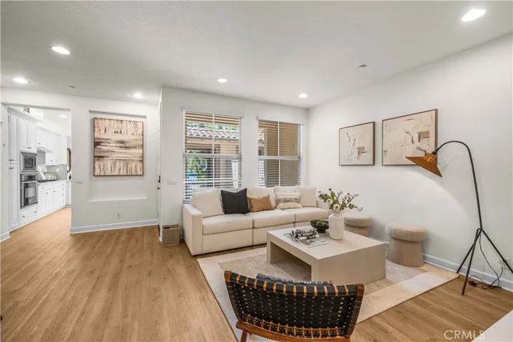 98 Sarabande, Irvine, California 92620