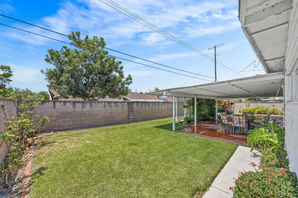 RaeAllenMedia Lola Ave-34