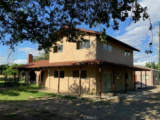 2 Homes 13 Acres - before rented