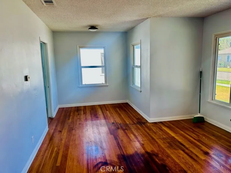 living room dining nook