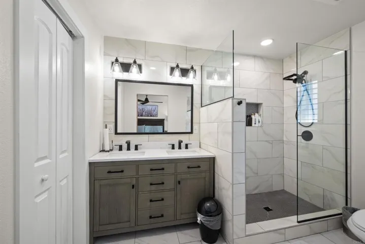 5621 Loping Lane, Bonita, California 91902