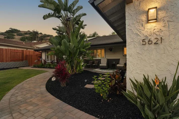 5621 Loping Lane, Bonita, California 91902