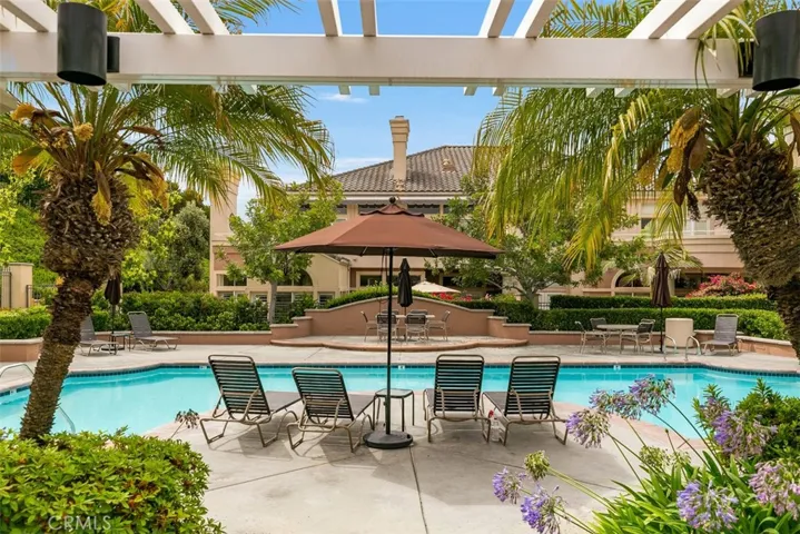 Community pool