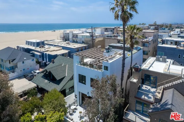 15 Reef Street, Marina Del Rey, California 90292