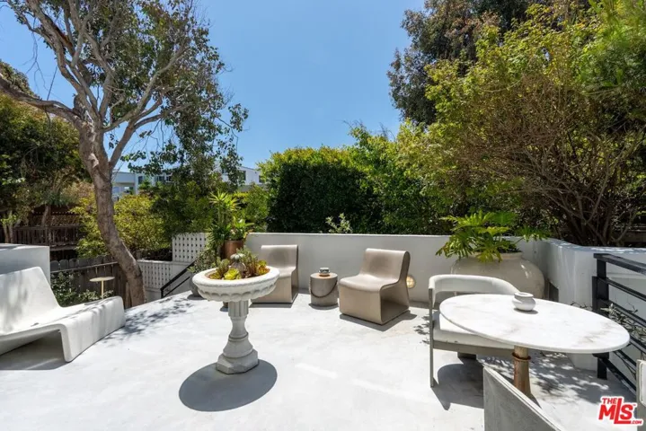 15 Reef Street, Marina Del Rey, California 90292