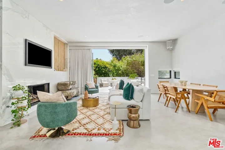 15 Reef Street, Marina Del Rey, California 90292