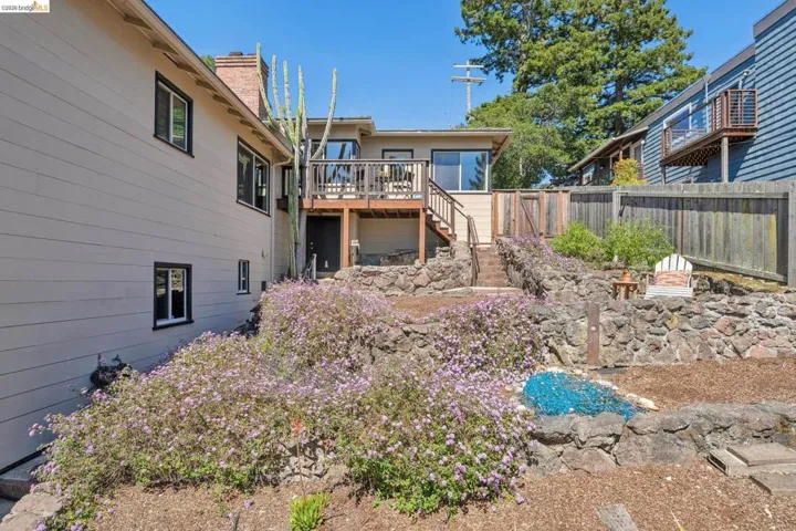 98 Fairlawn Dr, Berkeley, California 94708