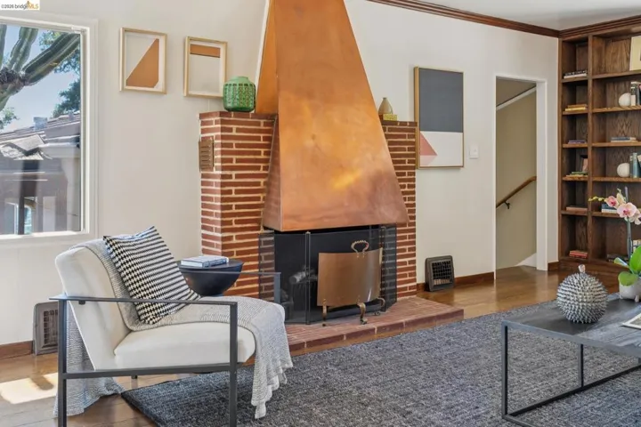98 Fairlawn Dr, Berkeley, California 94708