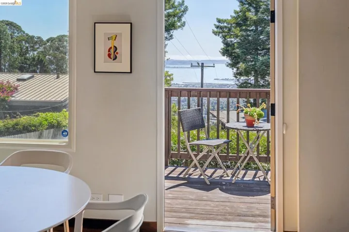 98 Fairlawn Dr, Berkeley, California 94708