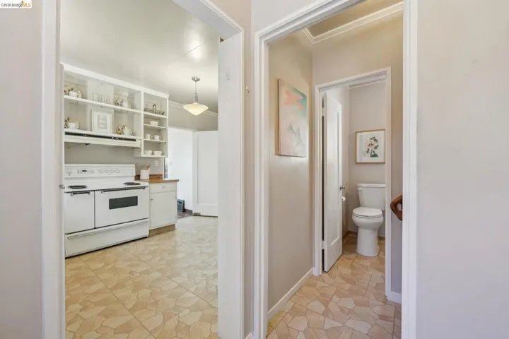 98 Fairlawn Dr, Berkeley, California 94708