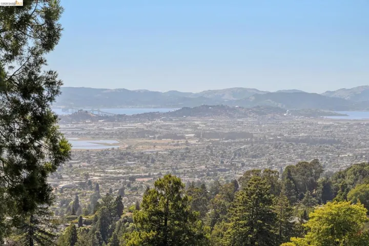 98 Fairlawn Dr, Berkeley, California 94708