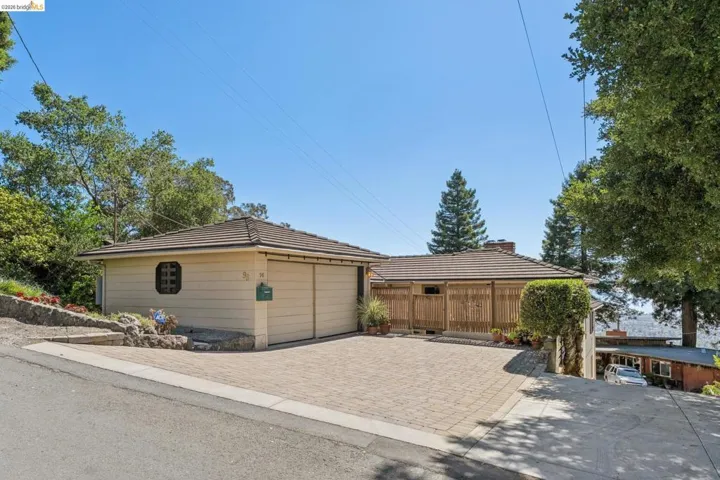 98 Fairlawn Dr, Berkeley, California 94708