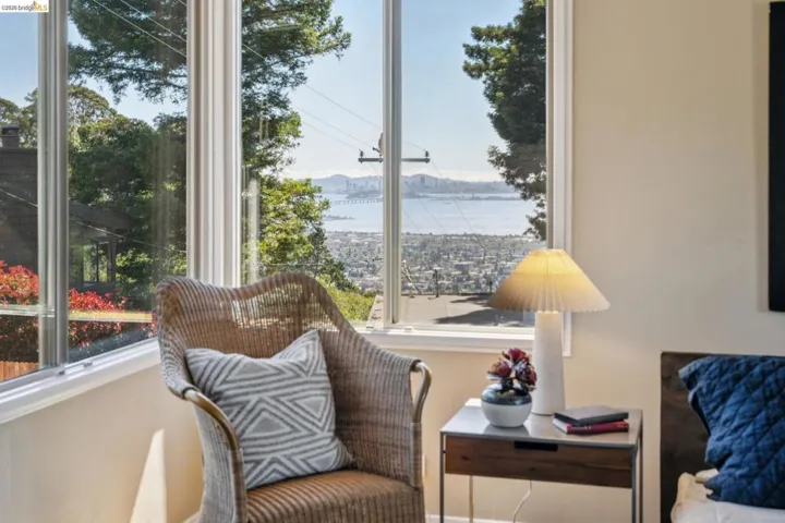 98 Fairlawn Dr, Berkeley, California 94708