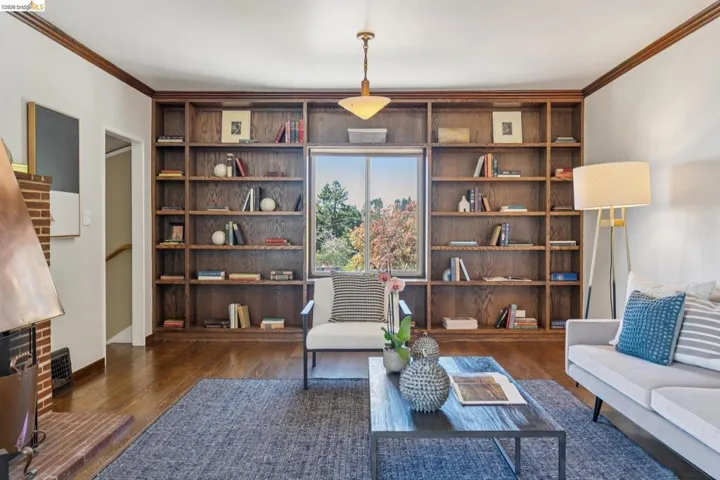 98 Fairlawn Dr, Berkeley, California 94708