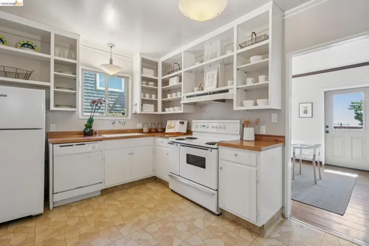98 Fairlawn Dr, Berkeley, California 94708