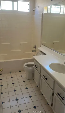 Upstairs hallway bathroom