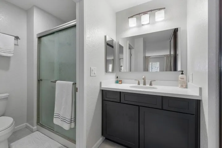 5691 Makati Circle G, San Jose, California 95123