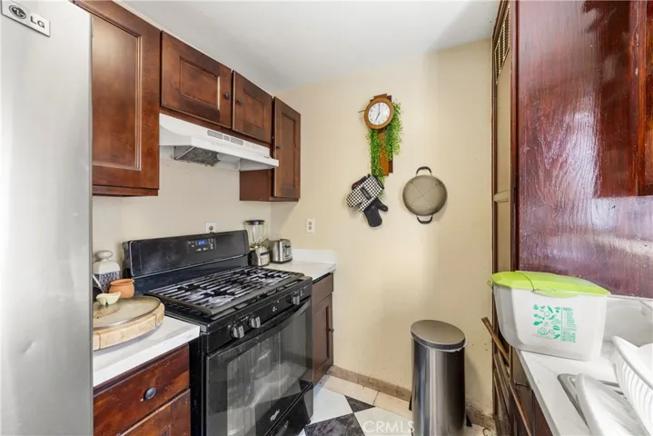 1219 S Downey, Los Angeles, California 90023