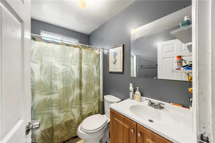 1219 S Downey, Los Angeles, California 90023